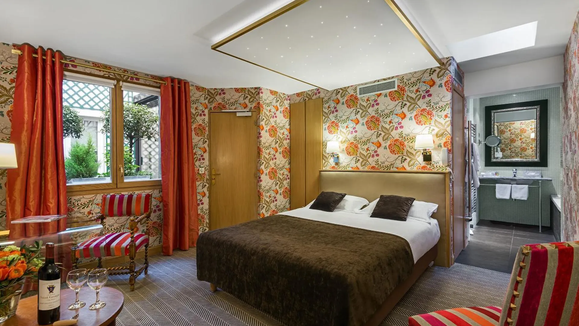 Hotel Saint-paul Rive-gauche 4*